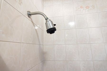 Casa de condomínio à venda com 235m², 4 quartos e 2 vagasBanheiro de Serviço