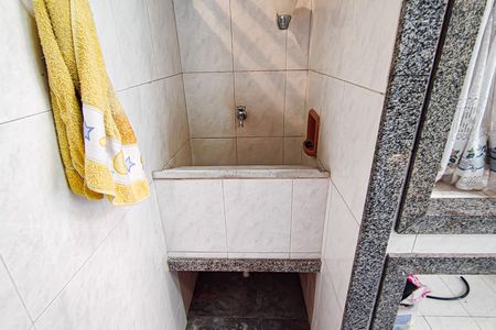 Casa de condomínio à venda com 235m², 4 quartos e 2 vagasÁrea de Serviço