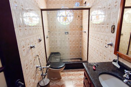 Casa de condomínio à venda com 235m², 4 quartos e 2 vagasBanheiro da Suíte 3