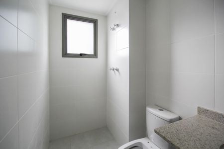 Apartamento à venda com 85m², 2 quartos e 2 vagasBanheiro da Suíte 1
