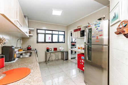 Apartamento para alugar com 137m², 2 quartos e 2 vagas Apartamento para alugar com 137m², 2 quartos e 2 vagasCozinha