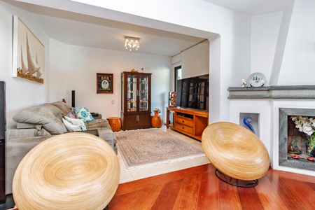 Apartamento para alugar com 137m², 2 quartos e 2 vagas Apartamento para alugar com 137m², 2 quartos e 2 vagasSala