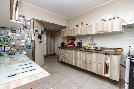 Apartamento para alugar com 137m², 2 quartos e 2 vagas Apartamento para alugar com 137m², 2 quartos e 2 vagasCozinha