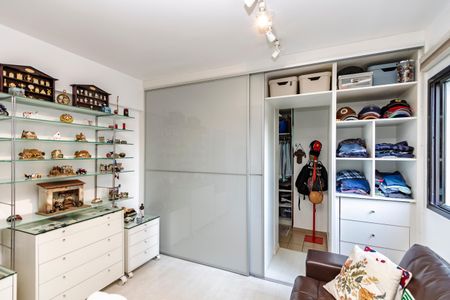 Apartamento para alugar com 137m², 2 quartos e 2 vagas Apartamento para alugar com 137m², 2 quartos e 2 vagasSuíte 1