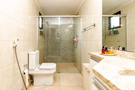 Apartamento para alugar com 137m², 2 quartos e 2 vagas Apartamento para alugar com 137m², 2 quartos e 2 vagasBanheiro da Suíte 1