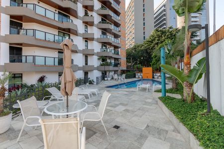 Apartamento para alugar com 137m², 2 quartos e 2 vagas Apartamento para alugar com 137m², 2 quartos e 2 vagasPiscina