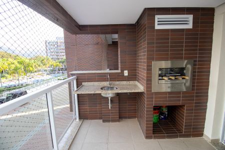 Apartamento à venda com 79m², 2 quartos e 1 vagaVaranda