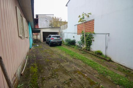 Casa à venda com 70m², 2 quartos e 1 vagaQuintal
