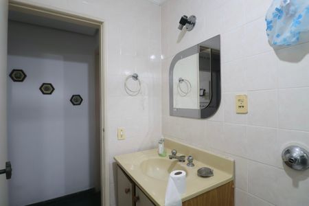 Apartamento para alugar com 78m², 2 quartos e 1 vaga Apartamento para alugar com 78m², 2 quartos e 1 vagaBanheiro Social