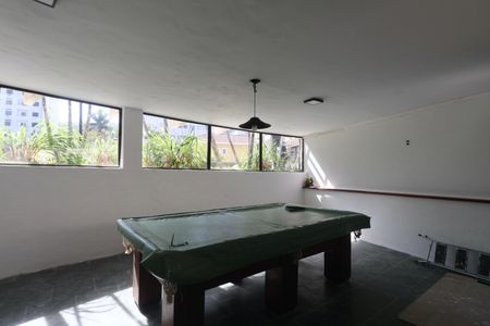 Apartamento para alugar com 78m², 2 quartos e 1 vaga Apartamento para alugar com 78m², 2 quartos e 1 vagaÁrea comum - Salão de jogos