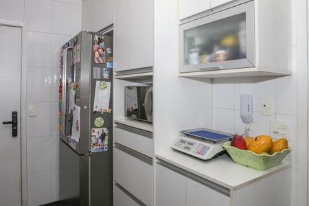 Apartamento à venda com 227m², 3 quartos e 3 vagas Apartamento à venda com 227m², 3 quartos e 3 vagasCozinha