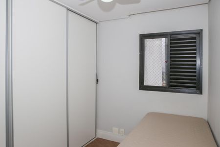 Apartamento à venda com 227m², 3 quartos e 3 vagas Apartamento à venda com 227m², 3 quartos e 3 vagasQuarto 2