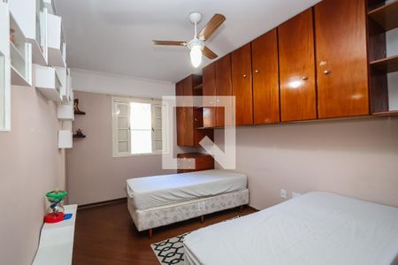 Casa à venda com 157m², 3 quartos e 2 vagas