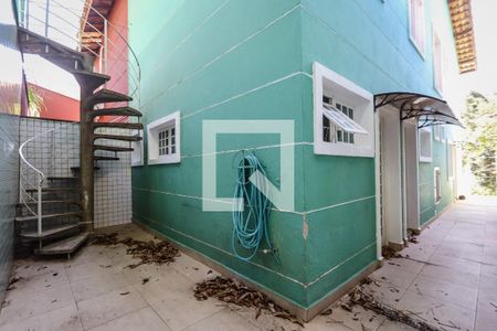 Casa à venda com 157m², 3 quartos e 2 vagas