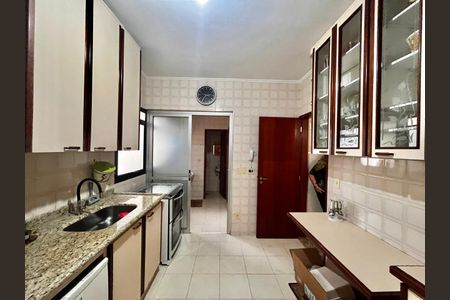 Apartamento à venda com 94m², 3 quartos e 1 vaga Apartamento à venda com 94m², 3 quartos e 1 vagaCozinha