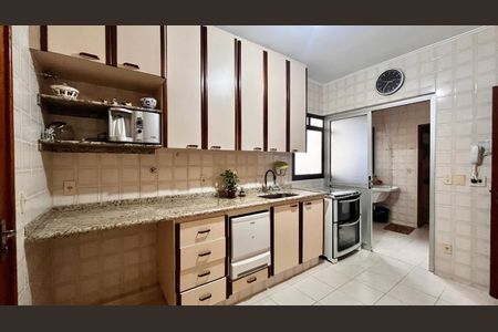 Apartamento à venda com 94m², 3 quartos e 1 vaga Apartamento à venda com 94m², 3 quartos e 1 vagaCozinha