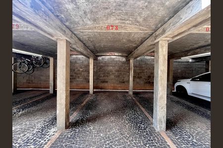Apartamento à venda com 94m², 3 quartos e 1 vaga Apartamento à venda com 94m², 3 quartos e 1 vagaGaragem