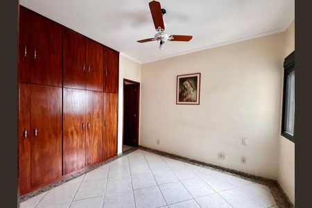 Apartamento à venda com 94m², 3 quartos e 1 vaga Apartamento à venda com 94m², 3 quartos e 1 vagaSuíte