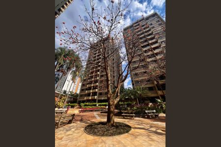 Apartamento à venda com 94m², 3 quartos e 1 vaga Apartamento à venda com 94m², 3 quartos e 1 vagaFachada do Prédio