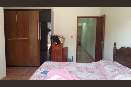 Casa à venda com 3 quartos, 125m² em Jardim Las Vegas, Santo André