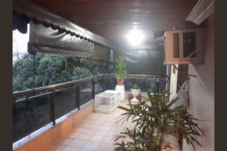 Apartamento à venda com 159m², 4 quartos e 2 vagas