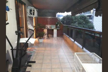 Apartamento à venda com 159m², 4 quartos e 2 vagas