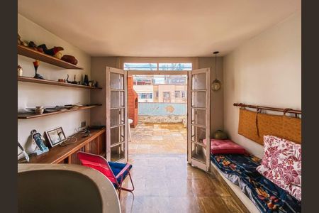 Apartamento à venda com 200m², 4 quartos e 1 vaga