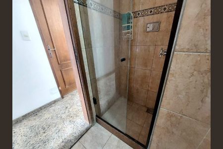 Apartamento à venda com 68m², 2 quartos e 1 vaga
