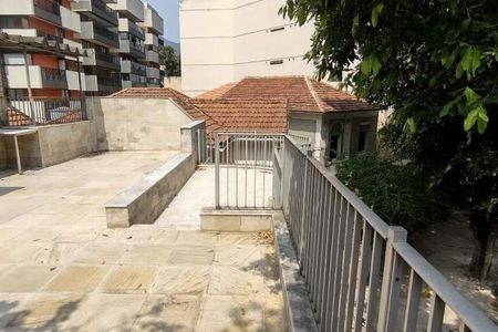 Casa à venda com 174m², 3 quartos e 2 vagas