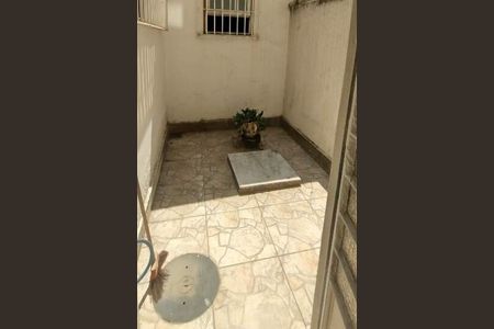 Casa à venda com 174m², 3 quartos e 2 vagas