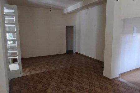 Casa à venda com 174m², 3 quartos e 2 vagas