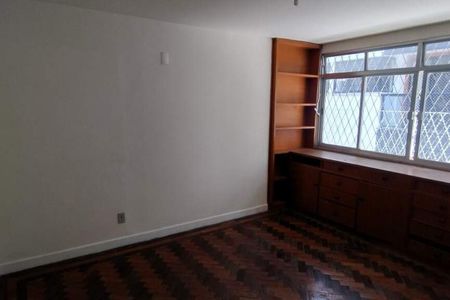 Casa à venda com 174m², 3 quartos e 2 vagas