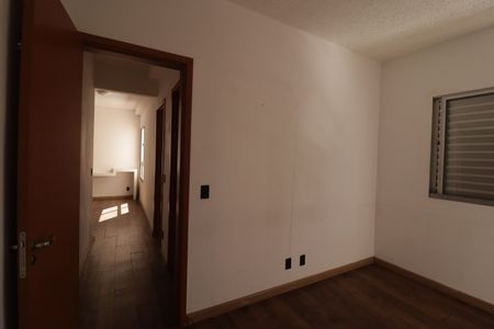 Apartamento à venda com 47m², 2 quartos e 1 vagaQuarto 2