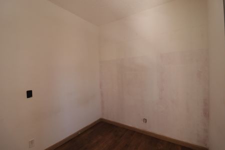 Apartamento à venda com 47m², 2 quartos e 1 vagaQuarto 2