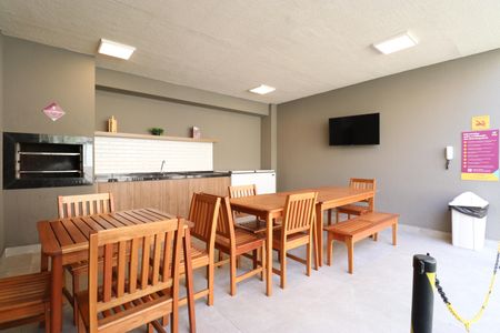 Apartamento à venda com 27m², 1 quarto e sem vagaÁrea comum - Churrasqueira