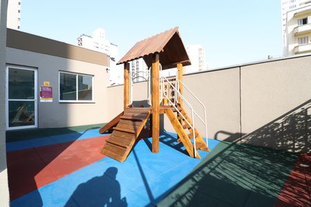 Apartamento à venda com 27m², 1 quarto e sem vagaÁrea comum - Playground