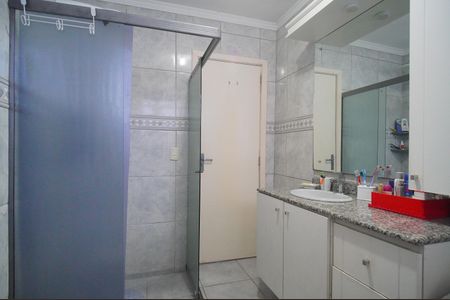 Casa à venda com 186m², 4 quartos e 3 vagasBanheiro da Suíte