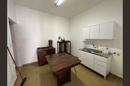 Casa à venda com 209m², 3 quartos e 1 vaga Casa à venda com 209m², 3 quartos e 1 vagaCozinha