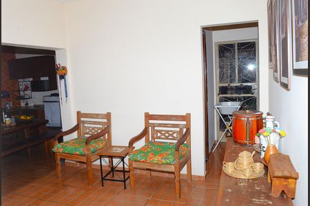 Casa à venda com 250m², 4 quartos e 3 vagasCopa