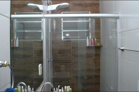 Casa à venda com 250m², 4 quartos e 3 vagasBanheiro da Suíte