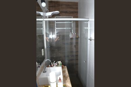 Casa à venda com 250m², 4 quartos e 3 vagasBanheiro da Suíte