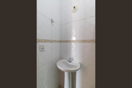 Casa à venda com 126m², 3 quartos e 2 vagas Casa à venda com 126m², 3 quartos e 2 vagasBanheiro