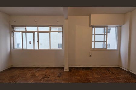 Apartamento à venda com 100m², 2 quartos e 1 vaga