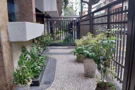 Apartamento à venda com 80m², 2 quartos e 1 vaga