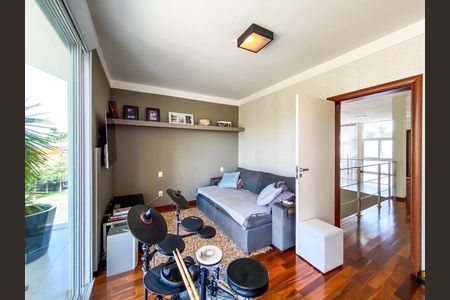 Casa de Condomínio à venda com 3 quartos, 327m² em Ville Sainte Hélène, Campinas