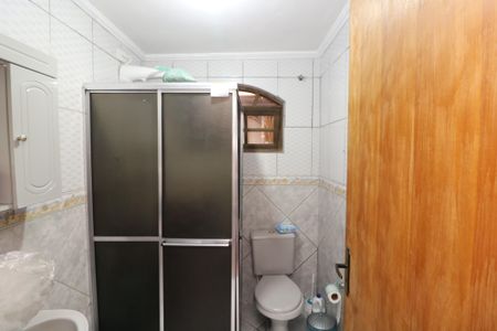 Casa à venda com 270m², 4 quartos e 2 vagasBanheiro 2