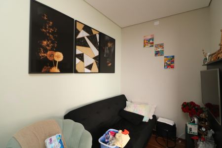 Casa à venda com 270m², 4 quartos e 2 vagasSala 2