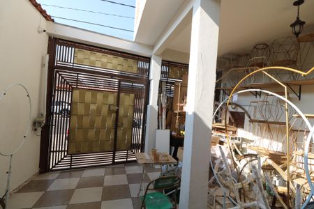 Casa à venda com 270m², 4 quartos e 2 vagasGaragem