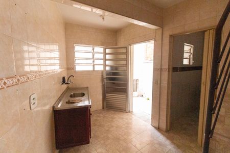 Casa à venda com 135m², 4 quartos e 2 vagas Casa à venda com 135m², 4 quartos e 2 vagasCozinha casa 2
