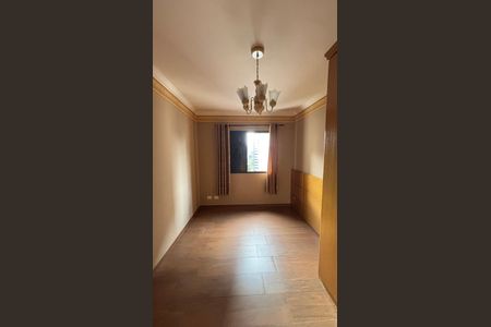 Apartamento à venda com 180m², 3 quartos e 2 vagas Apartamento à venda com 180m², 3 quartos e 2 vagasQuarto 1